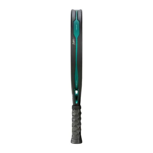 Bullpadel Hack 04 hybrid 25